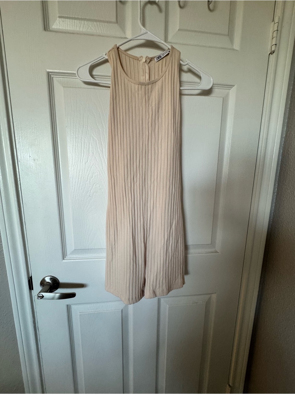 Zara Beige Ribbed Tank Top - Picture 2 of 4